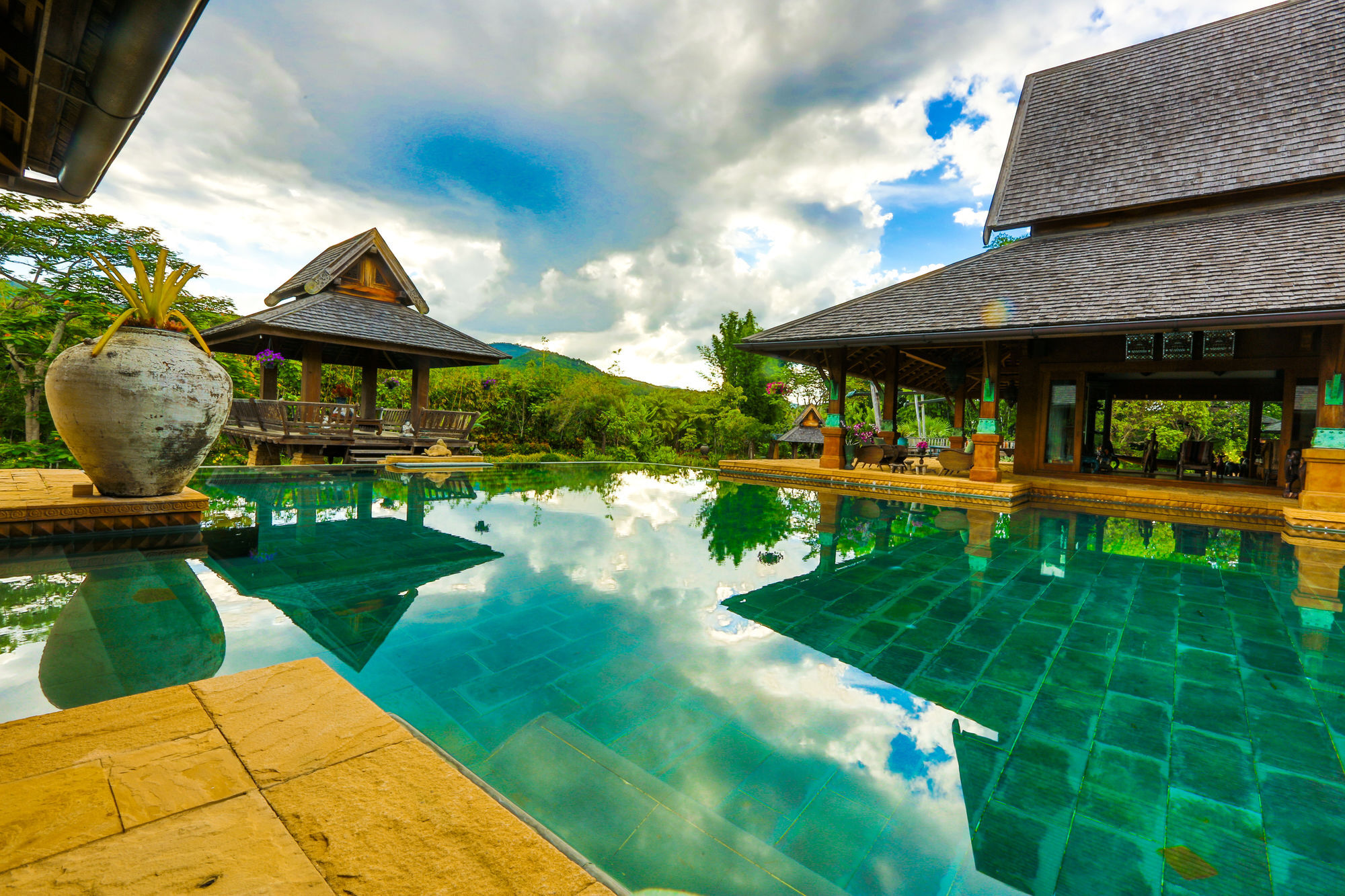 Howie'S Homestay Маэ-Рим Экстерьер фото